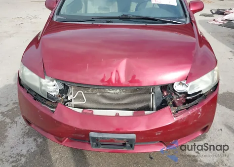 2010 Honda Civic Lx z USA, uszkodzony, nr VIN 19XFA1F51AE025062